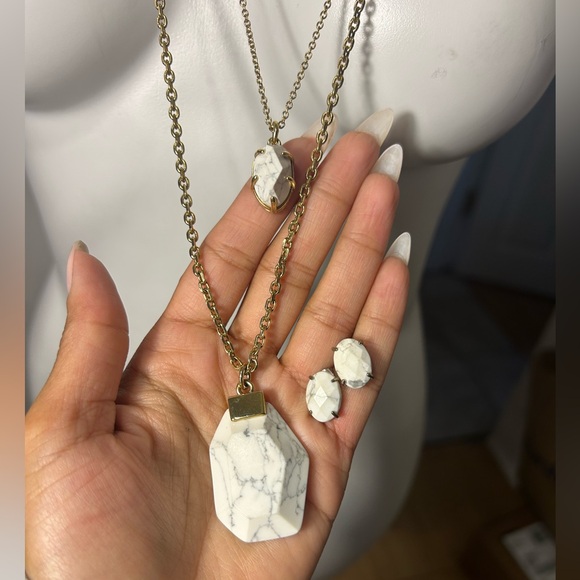 Ann Taylor Jewelry Set Bundle- 2 necklaces w/ matching earrings - Picture 6 of 10